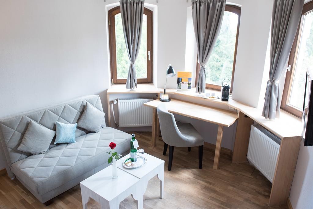 Parkhotel Schillerhain Kirchheimbolanden Bagian luar foto